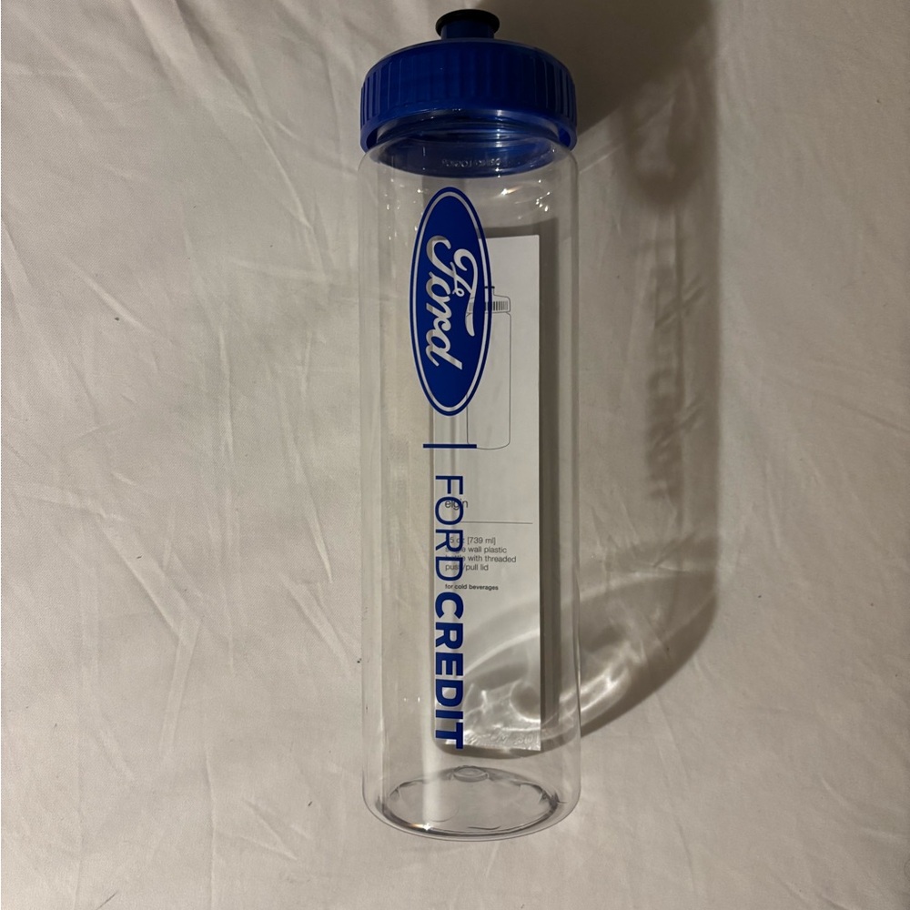 Ford Credit Water Bottle NWT 25OZ (739ML)